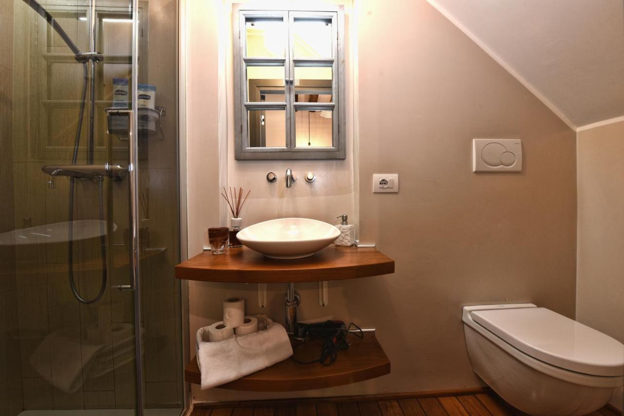 Lively Castello Comfort Room Private Bath & Privacy Veneza Exterior foto